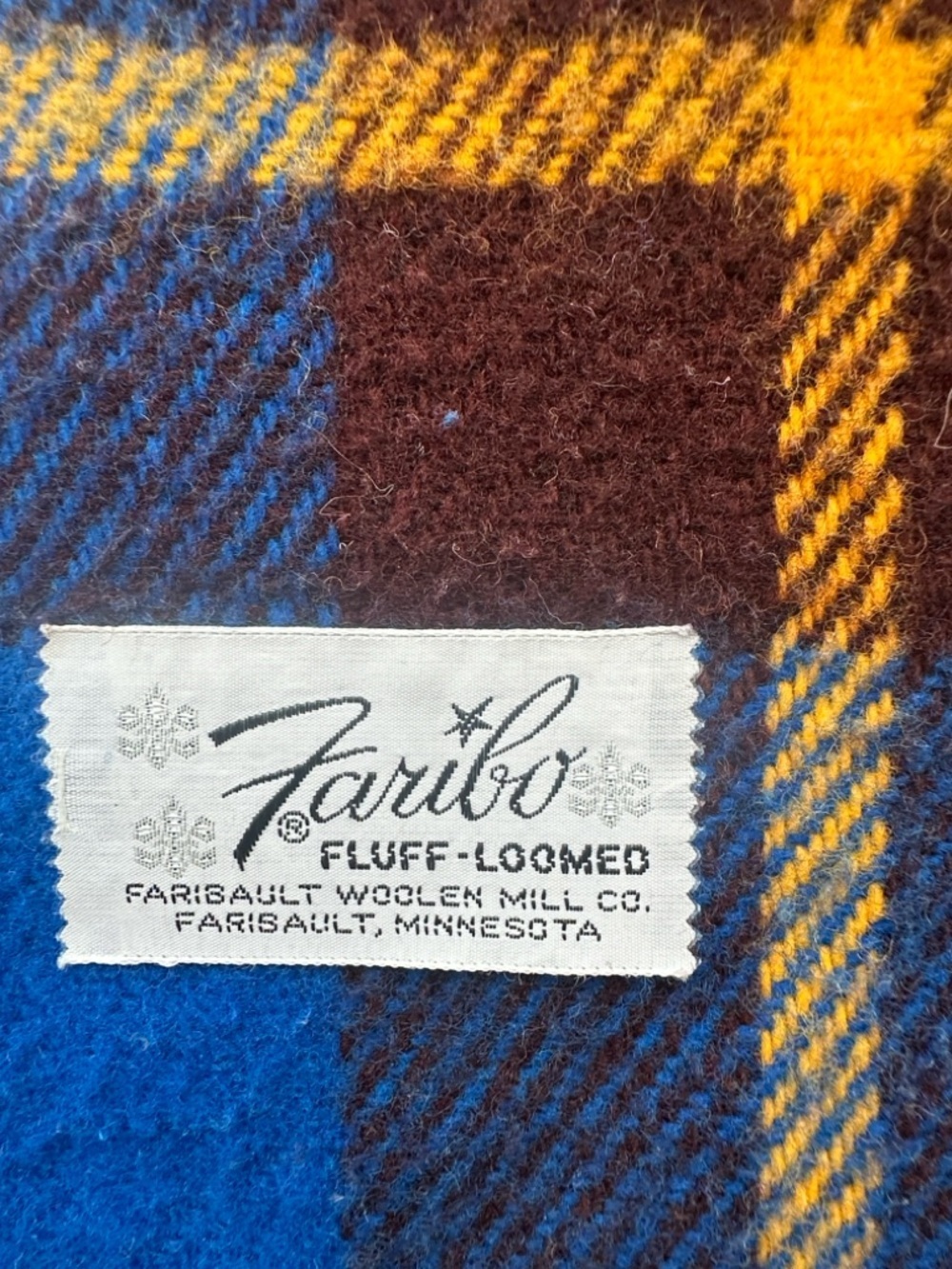Vintage Faribo Blue Plaid Wool Camp Stadium Blanket Fringe Throw Cabin Lodge USA - Picture 3 of 4